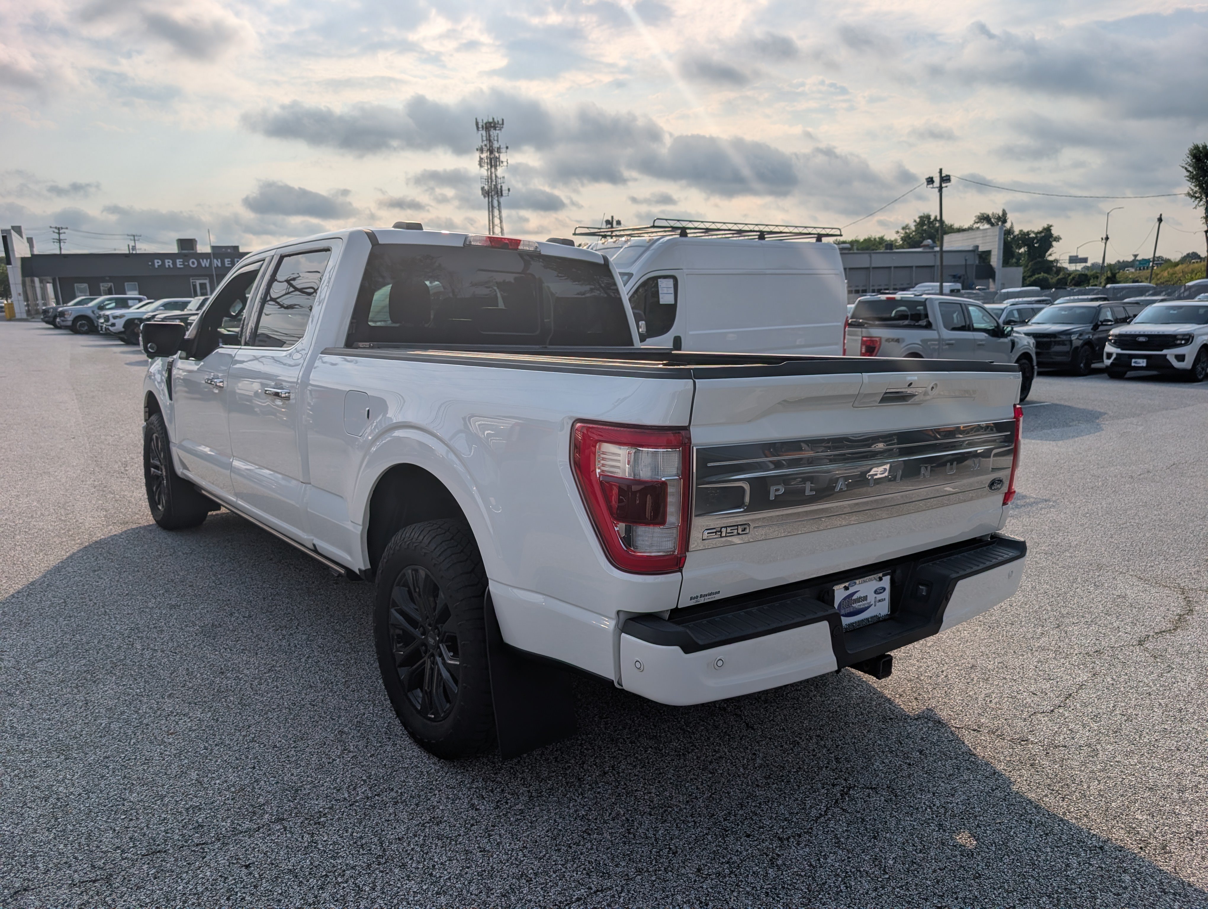 Certified 2022 Ford F150 Platinum w/ Equipment Group 701A High AWD/4WD image 5