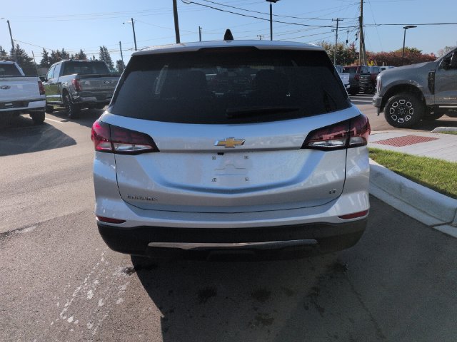 Used 2022 Chevrolet Equinox LT FWD image 4