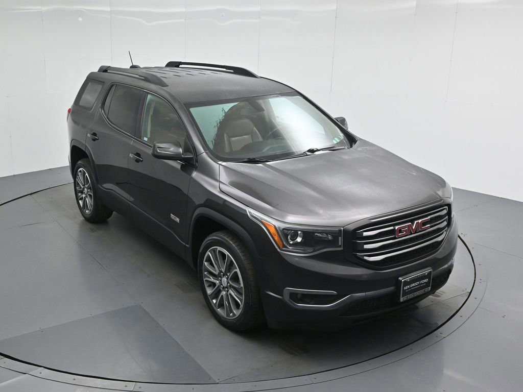 Used 2017 GMC Acadia SLT image 4