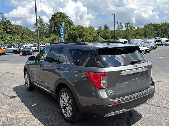 Certified 2023 Ford Explorer XLT w/ Equipment Group 202A AWD/4WD image 5