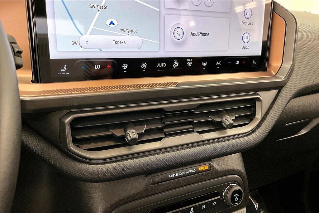 Certified 2025 Ford Bronco Sport Outer Banks w/ Outer Banks Tech Package+ AWD/4WD image 31