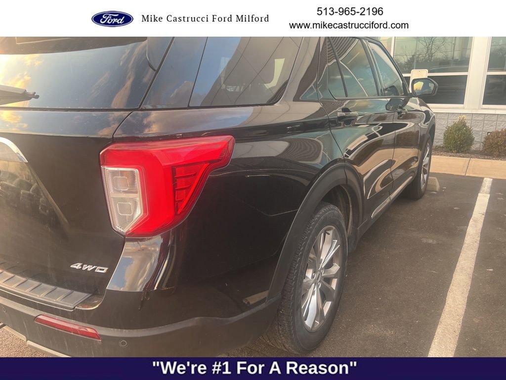 Certified 2021 Ford Explorer XLT w/ Equipment Group 202A image 5