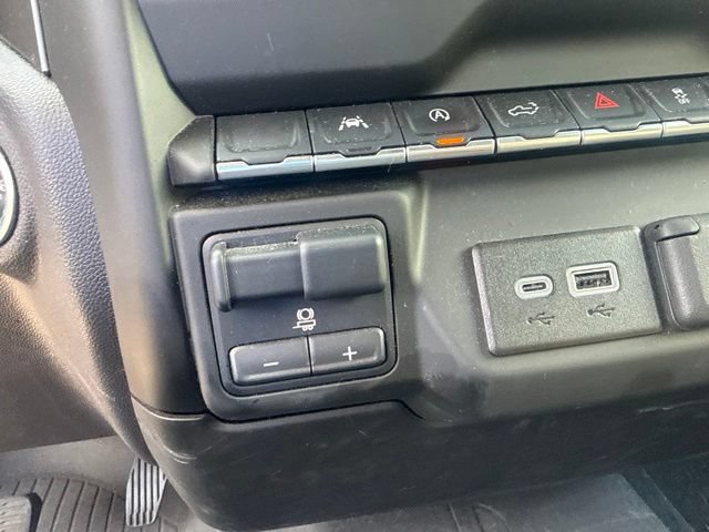 Used 2024 Chevrolet Silverado 1500 Custom Trail Boss AWD/4WD image 38