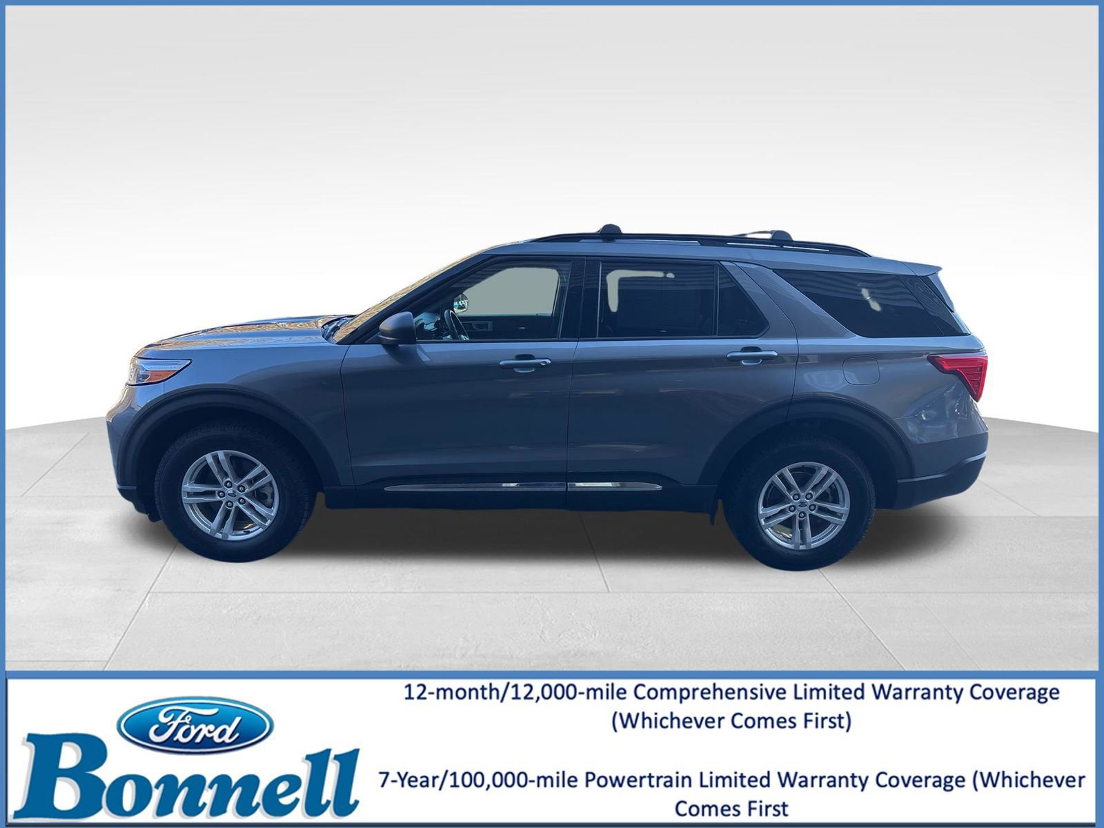 Certified 2022 Ford Explorer XLT w/ Equipment Group 202A AWD/4WD image 7