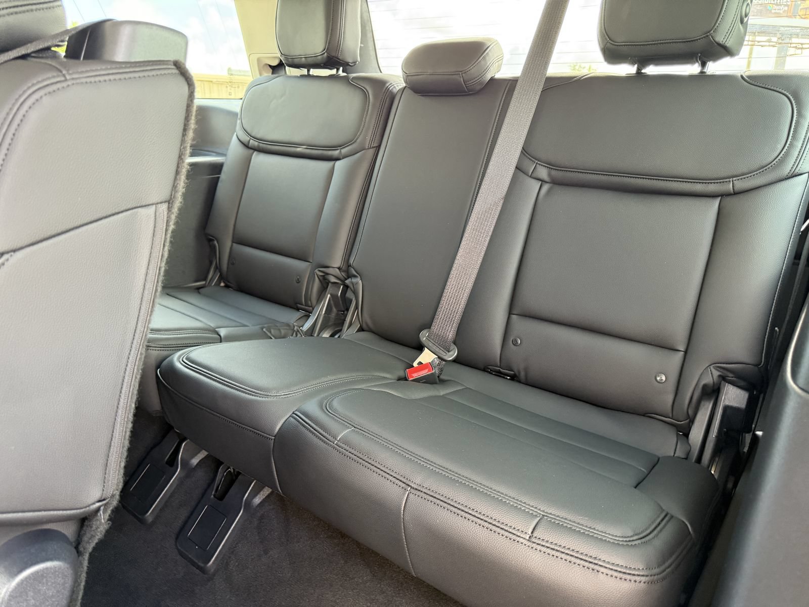 Certified 2025 Ford Expedition Active RWD image 25
