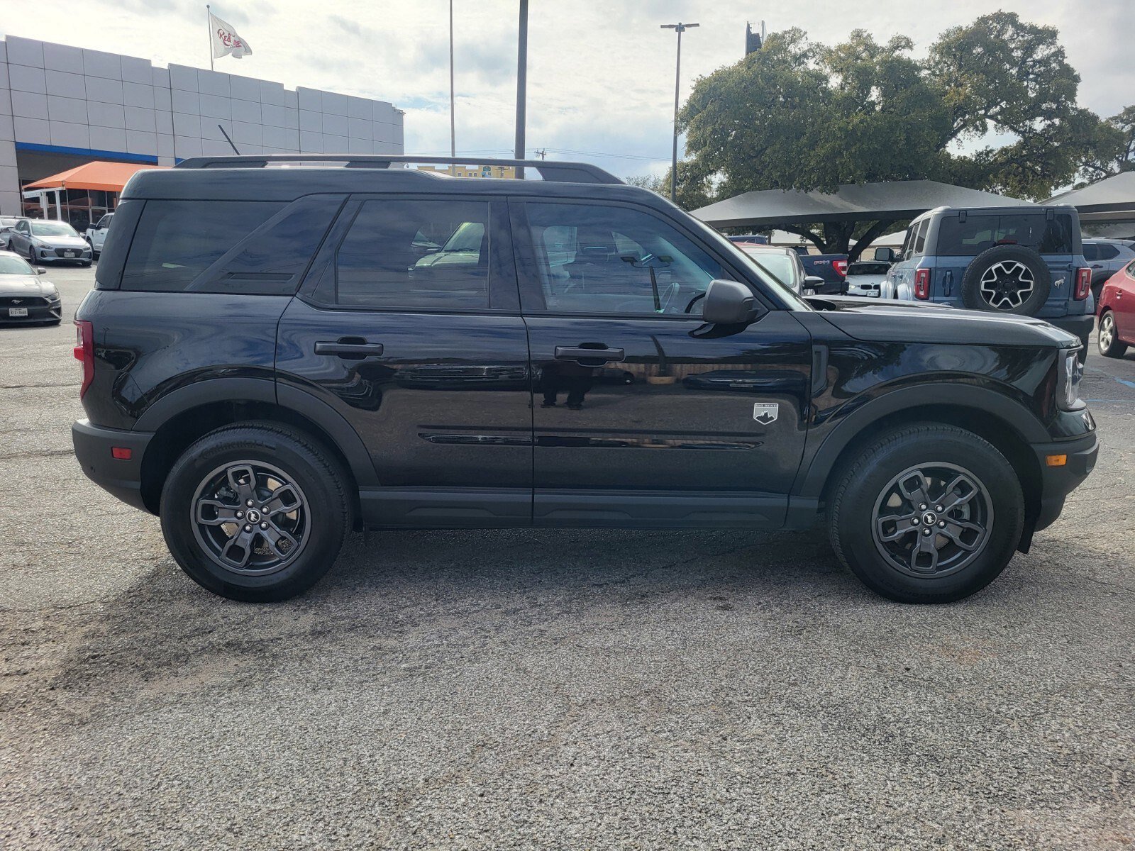 Certified 2024 Ford Bronco Sport Big Bend w/ Convenience Package image 2