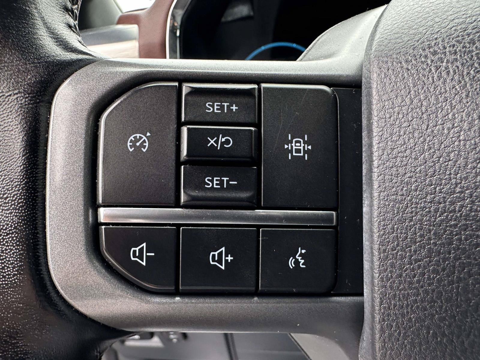Certified 2022 Ford F150 Lariat AWD/4WD image 15