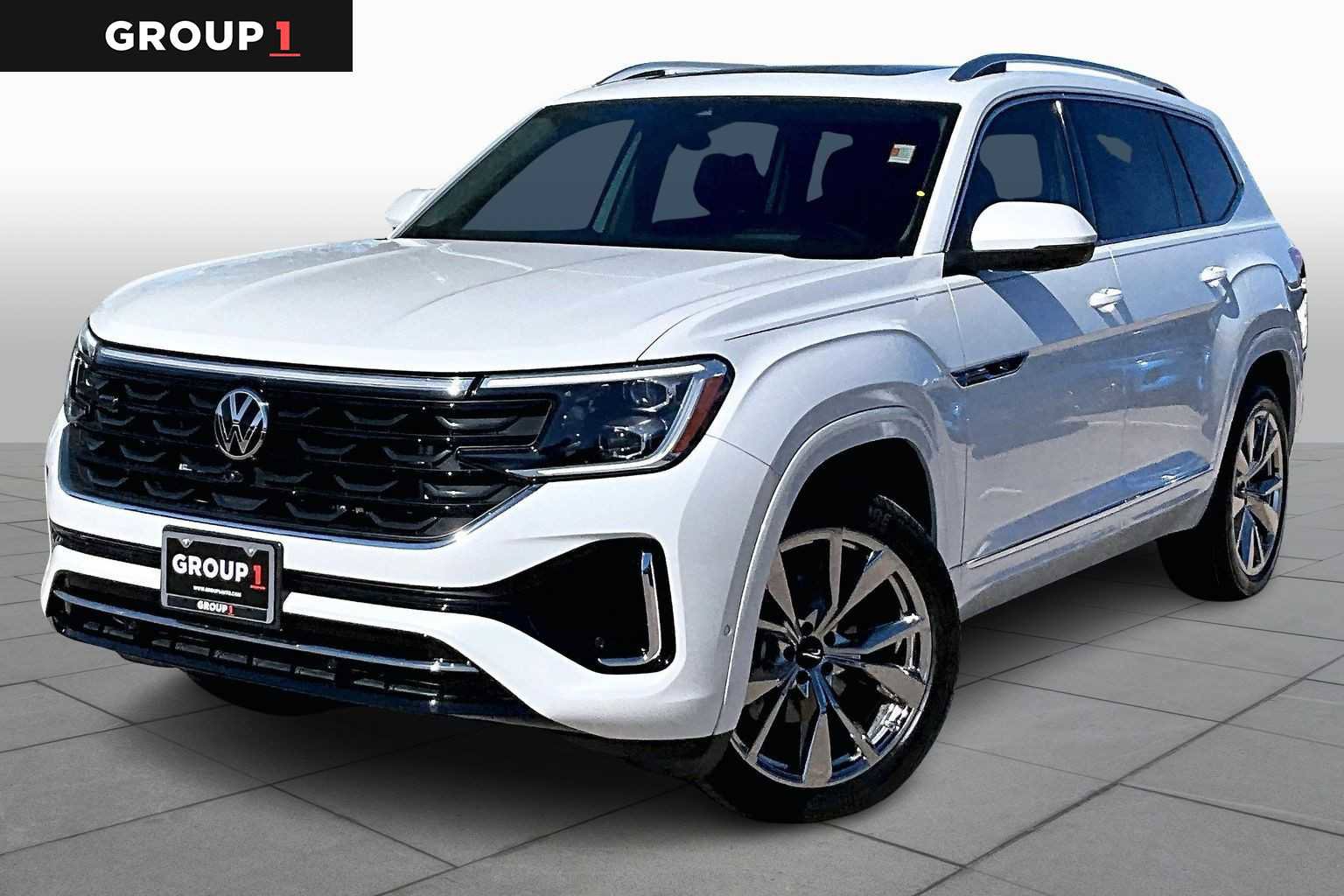 Used 2025 Volkswagen Atlas SEL Premium R-Line image 1