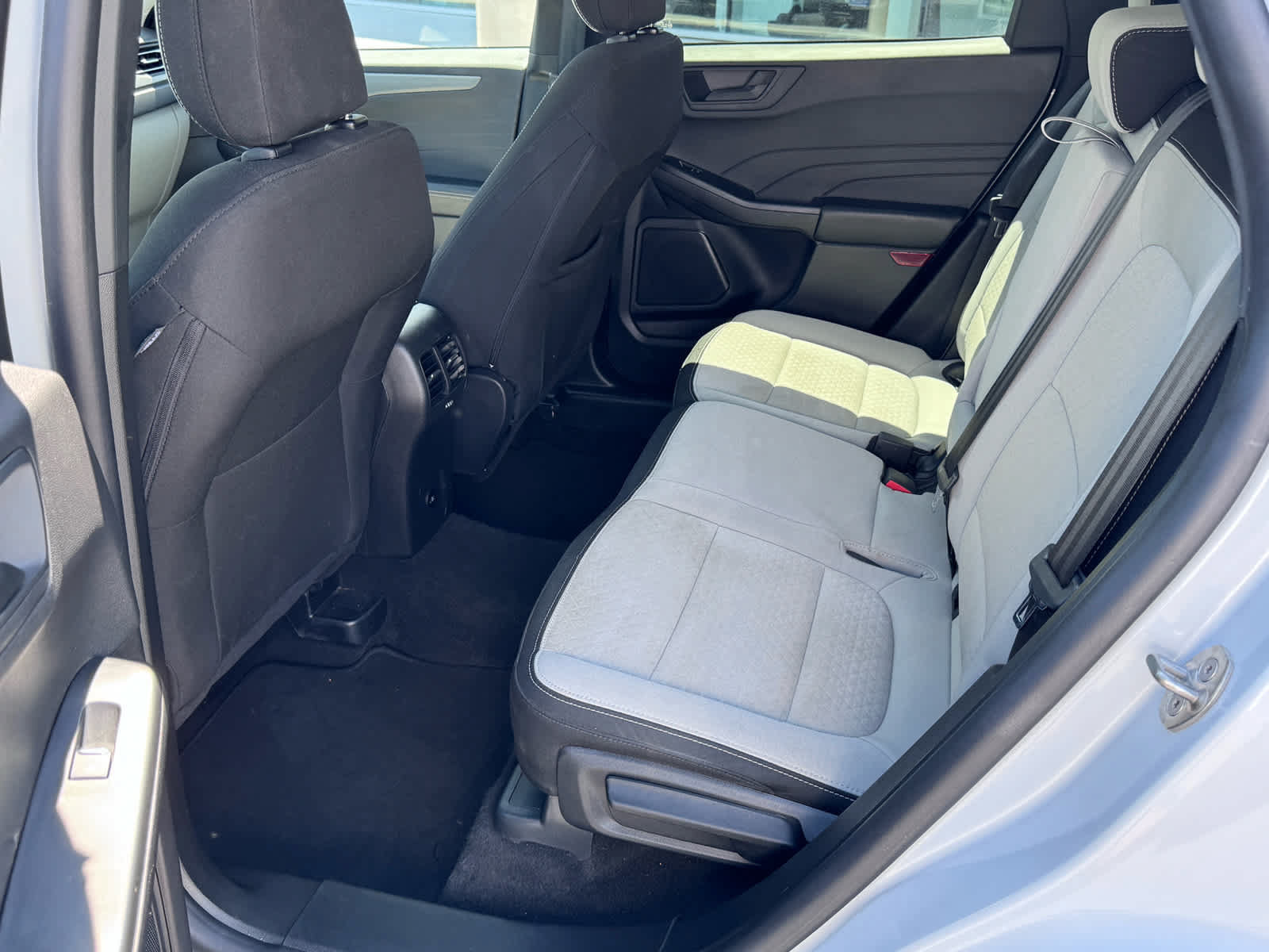 Certified 2025 Ford Escape Active AWD/4WD image 21