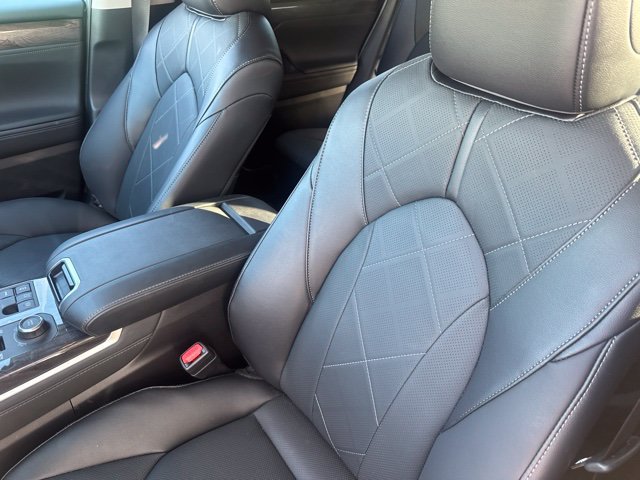 Used 2026 Toyota Highlander Platinum AWD/4WD image 6