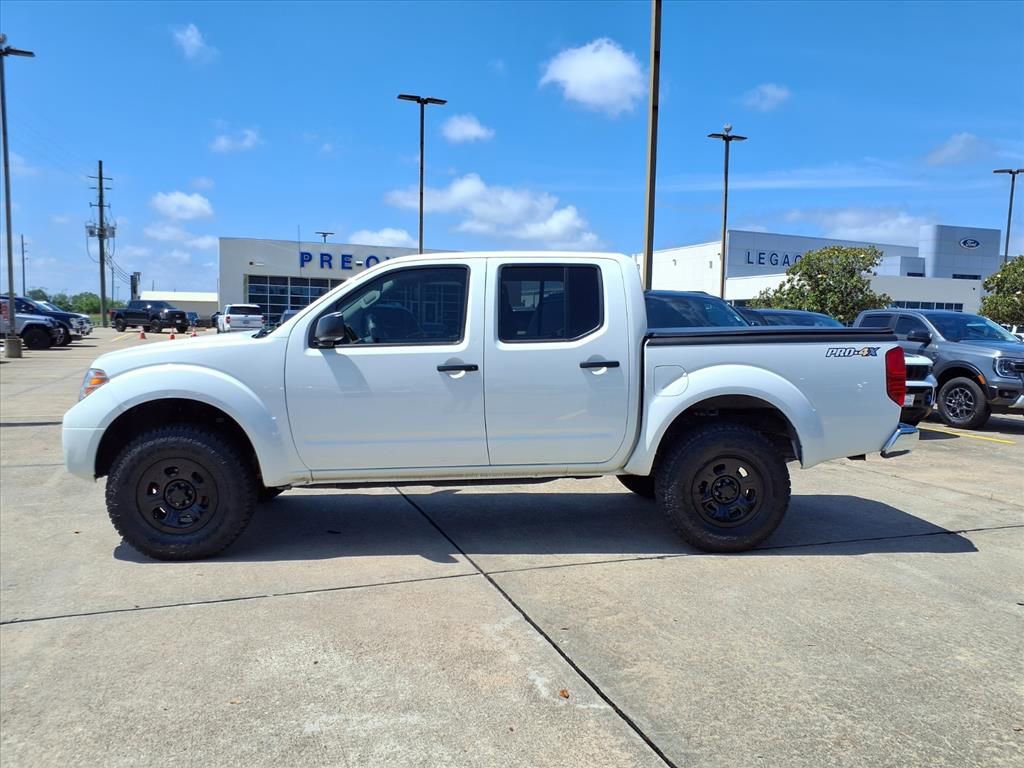Used 2019 Nissan Frontier SV AWD/4WD image 3