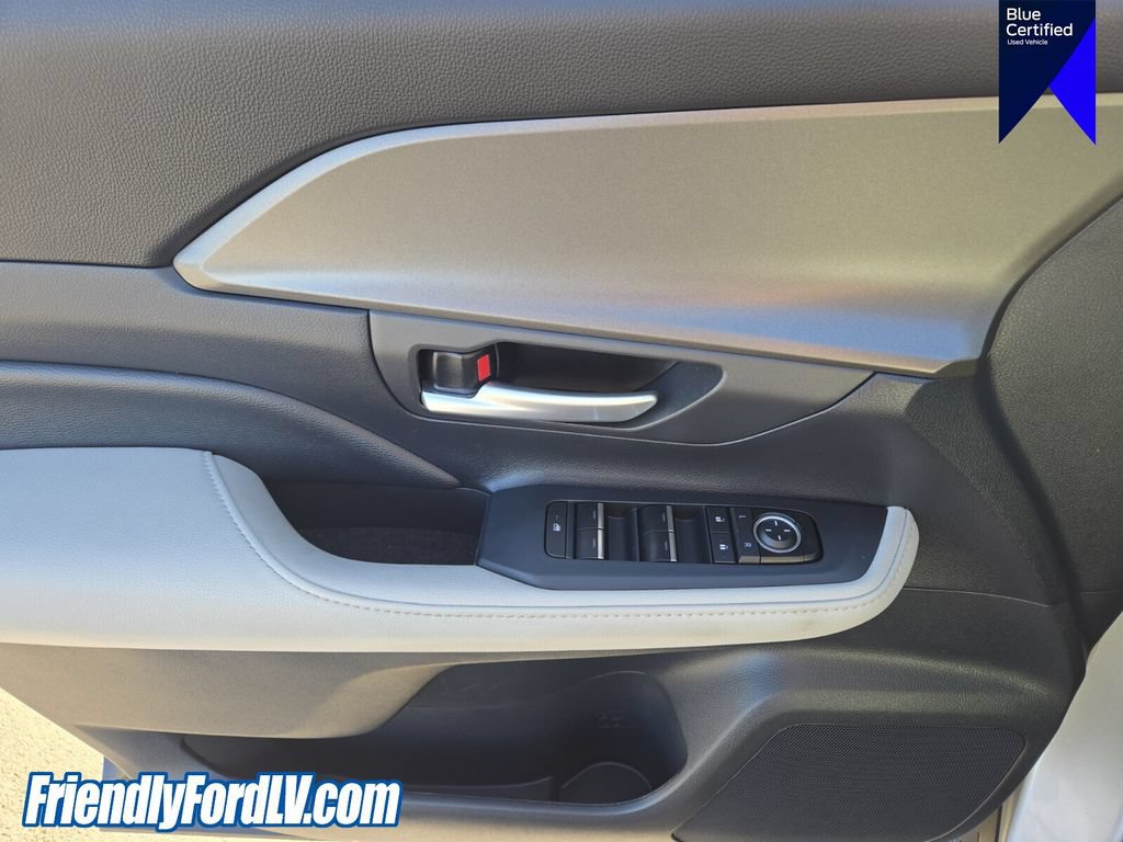 Used 2026 Toyota Grand Highlander AWD image 22