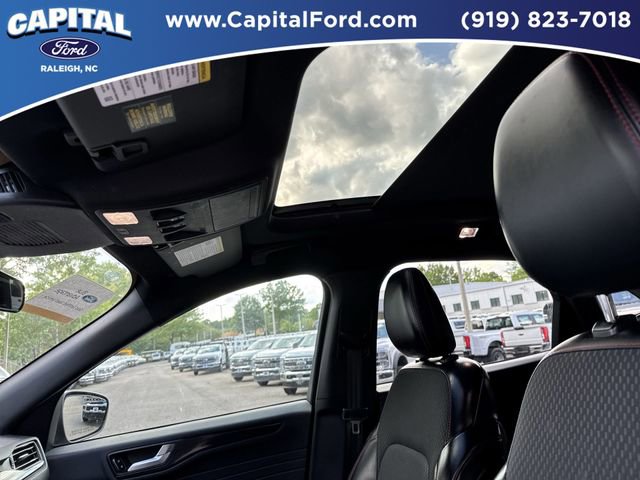 Certified 2024 Ford Escape ST-Line w/ Tech Pack #1 AWD/4WD image 22