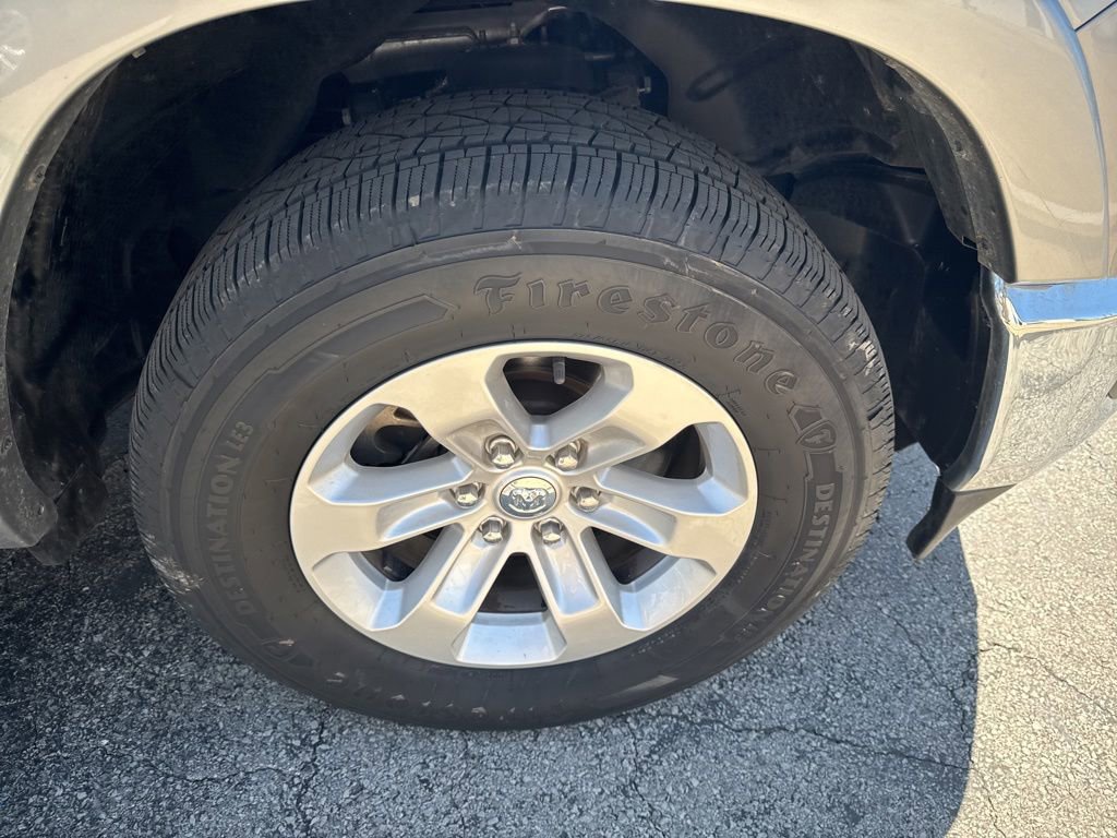 Used 2021 RAM 1500 Laramie AWD/4WD image 44