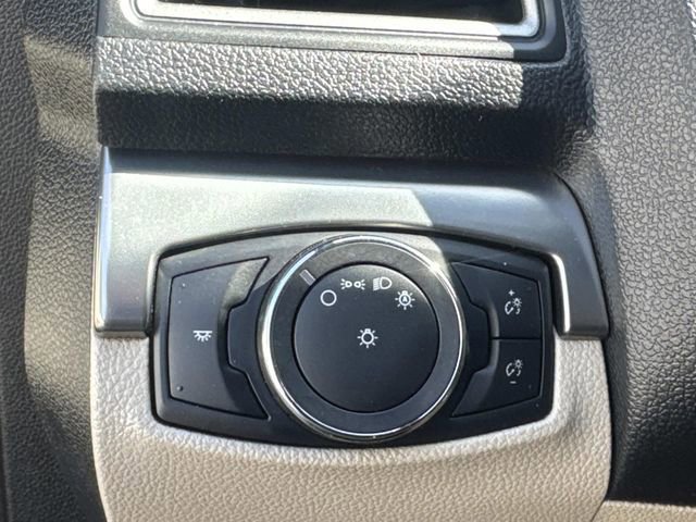 Certified 2019 Ford Explorer XLT image 17