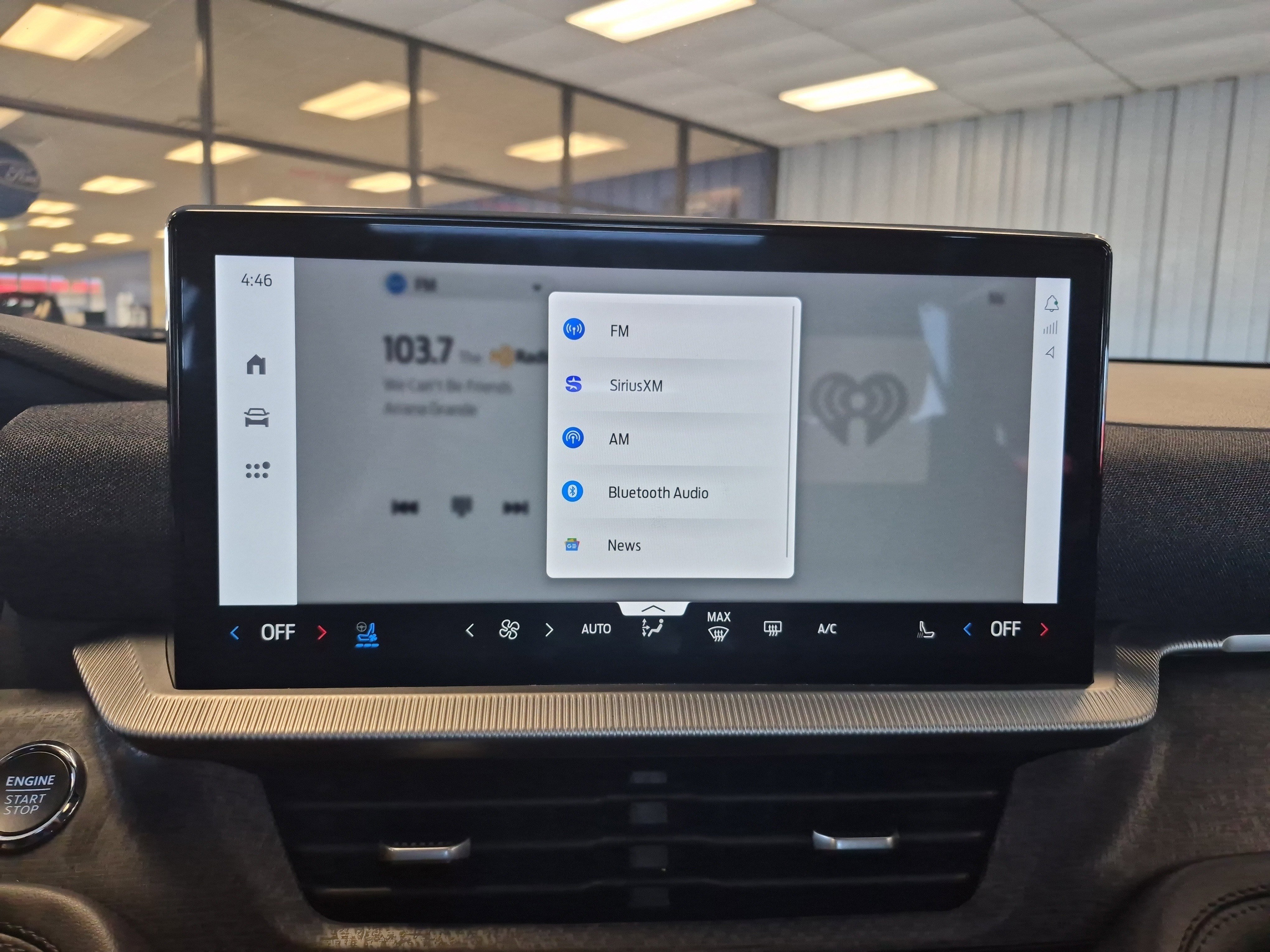 Certified 2025 Ford Explorer Platinum image 35