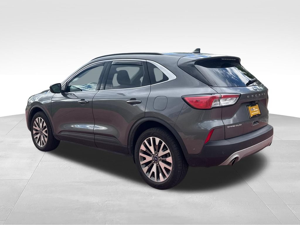 Certified 2021 Ford Escape Titanium AWD/4WD image 7
