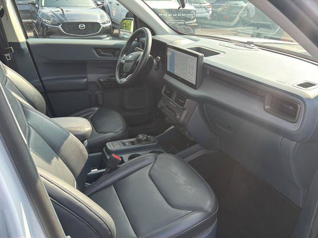 Certified 2025 Ford Maverick Lariat w/ Black Appearance Package AWD/4WD image 7