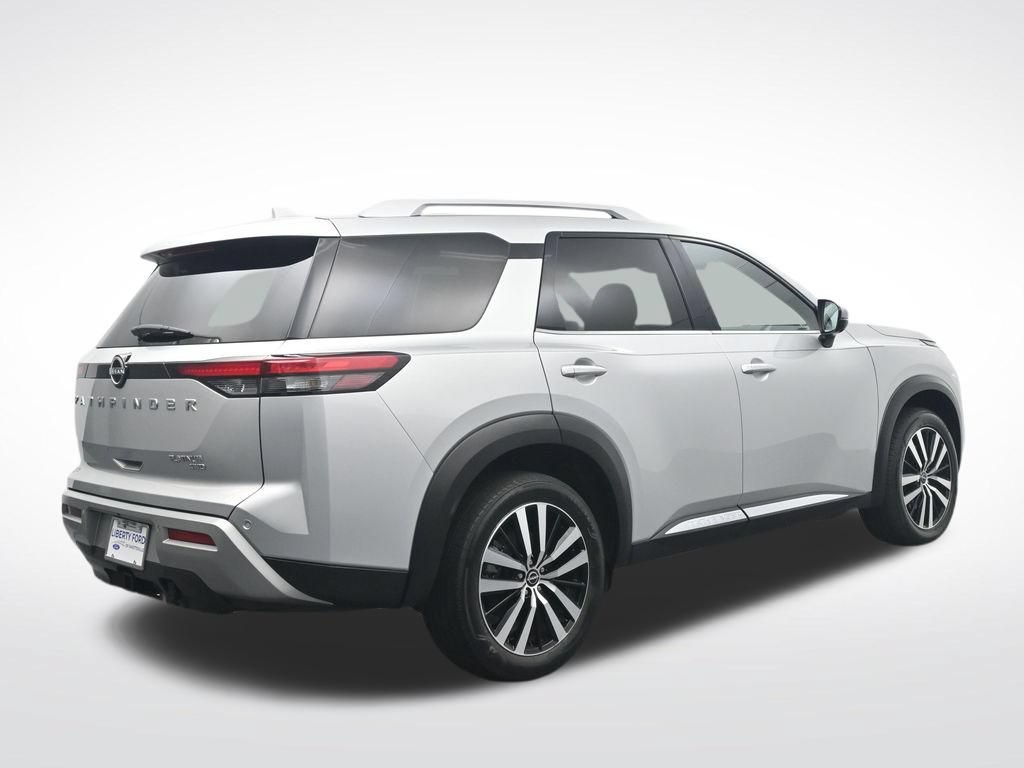 Used 2023 Nissan Pathfinder Platinum AWD/4WD image 6