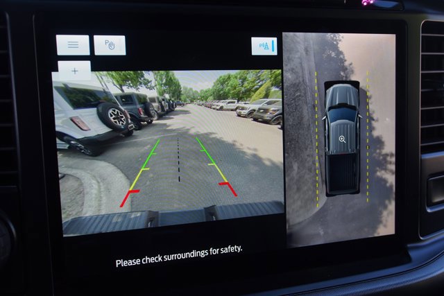 Certified 2023 Ford F150 Platinum w/ Equipment Group 701A High AWD/4WD image 30