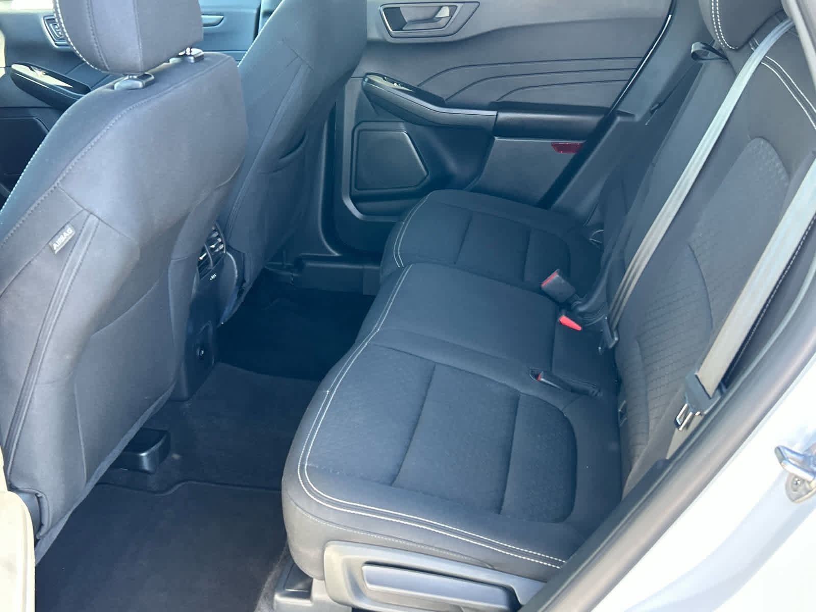 Certified 2025 Ford Escape Active image 38