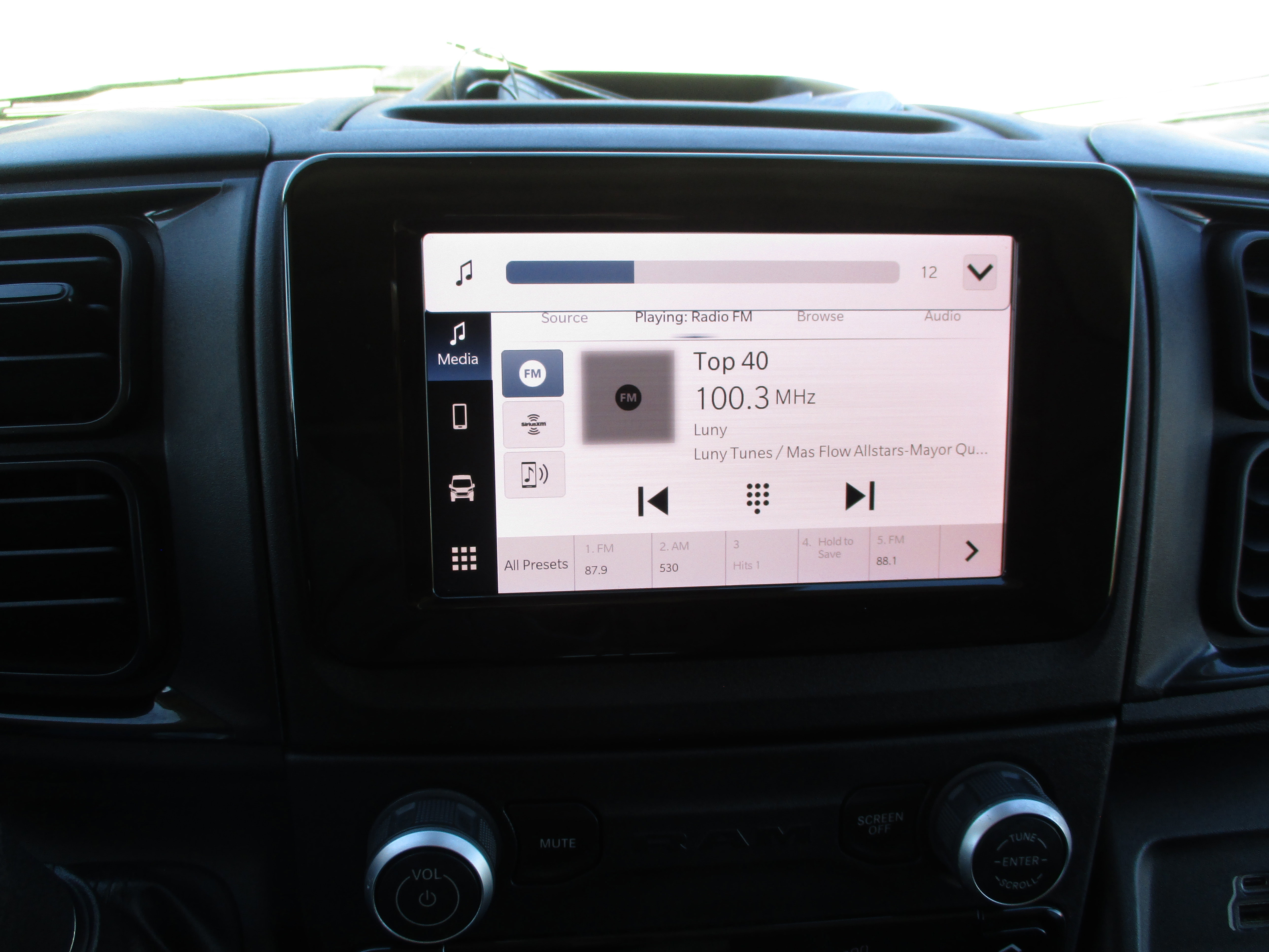 Used 2023 RAM ProMaster 2500 image 16