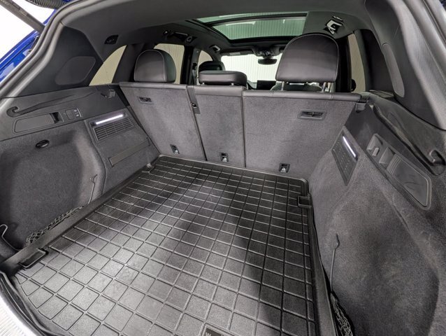 Used 2021 Audi SQ5 Premium Plus w/ Premium Plus Package AWD/4WD image 21