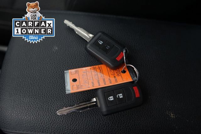 Used 2018 Mitsubishi Outlander ES FWD image 26