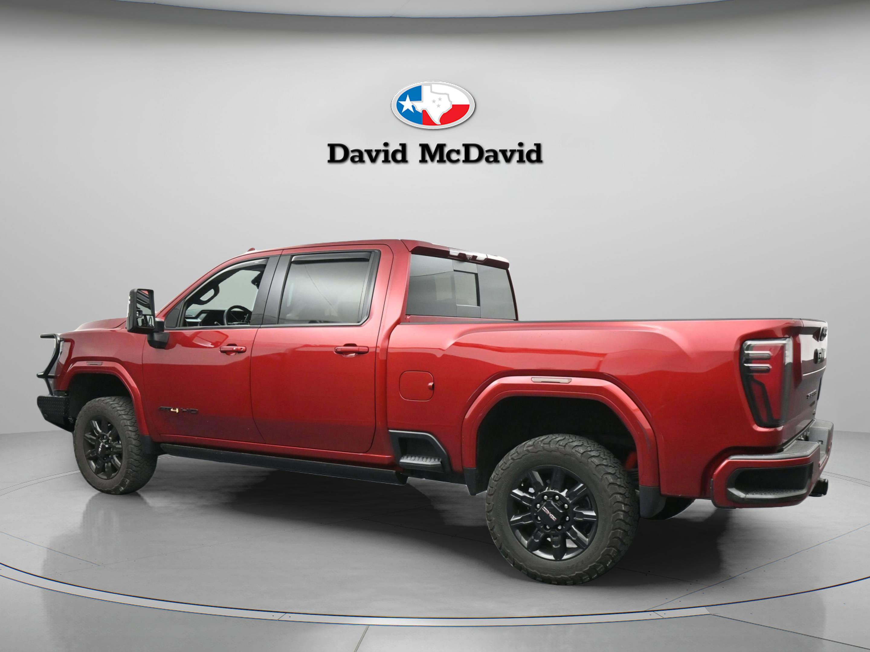 Used 2024 GMC Sierra 2500 AT4 w/ AT4 Premium Plus Package image 9