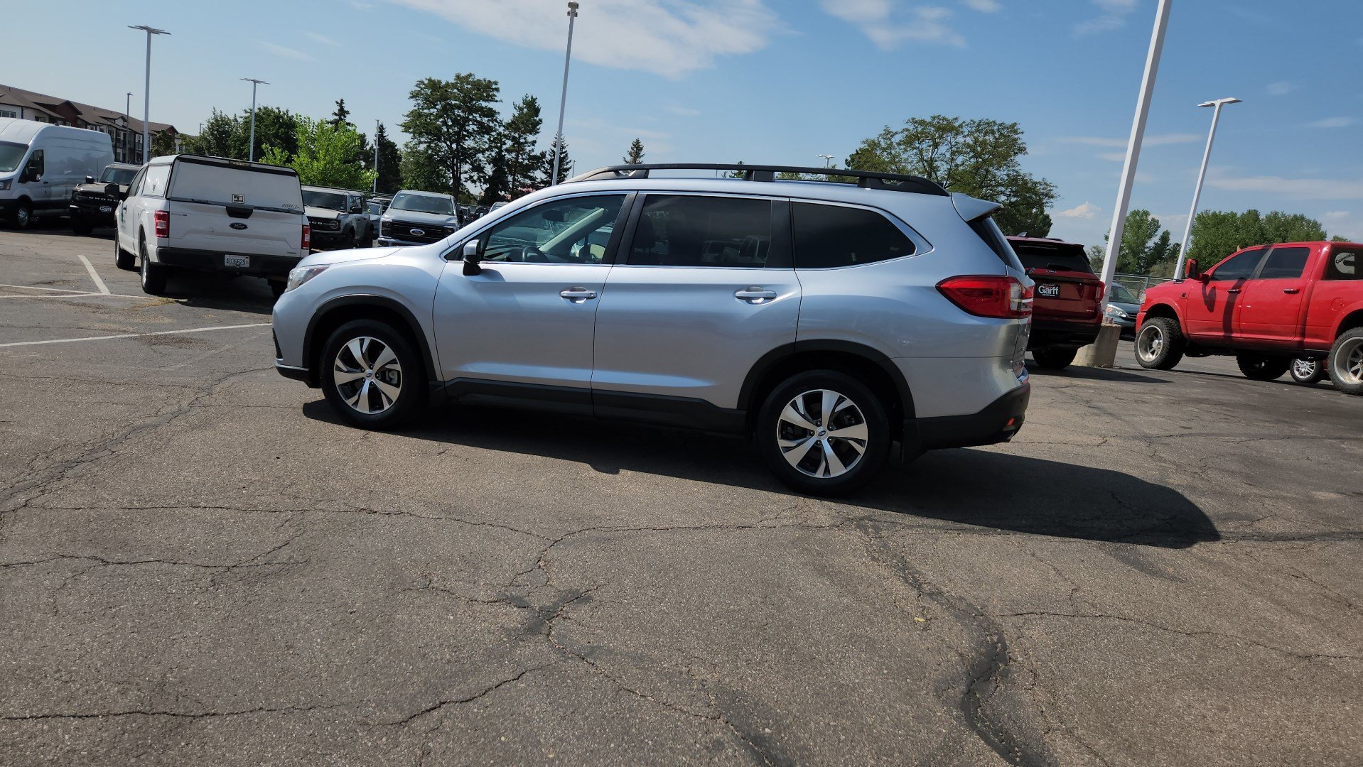 Used 2020 Subaru Ascent Premium w/ Convenience Package AWD/4WD image 6
