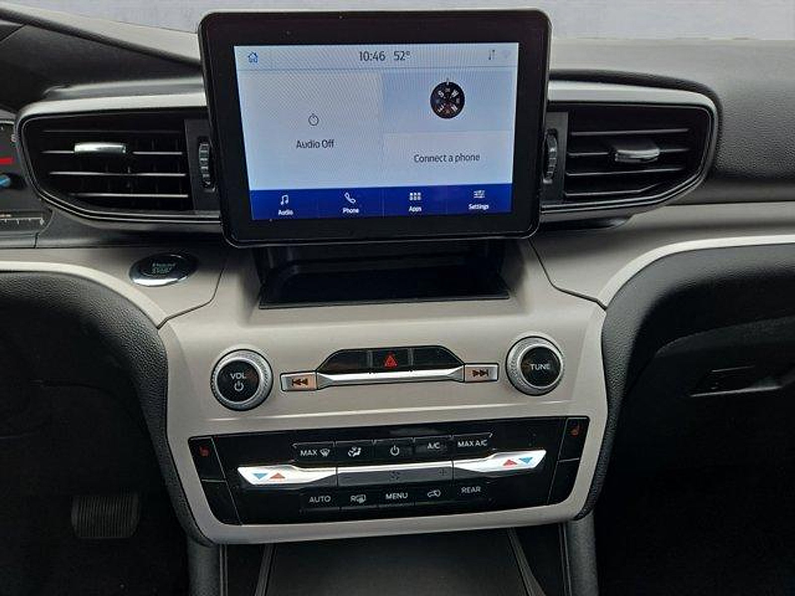 Certified 2023 Ford Explorer XLT AWD/4WD image 17