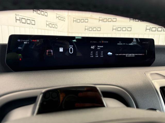 Certified 2025 Ford Expedition Active AWD/4WD image 14