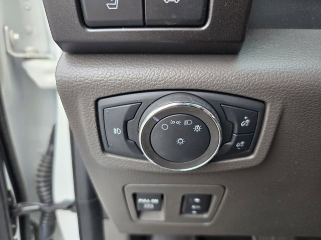 Certified 2020 Ford Expedition Limited w/ Equipment Group 301A image 31