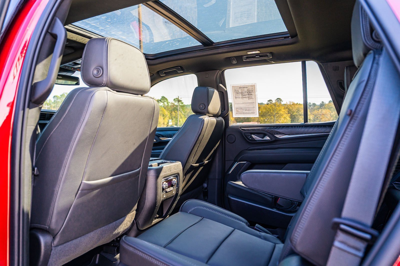 Used 2023 GMC Yukon Denali image 20