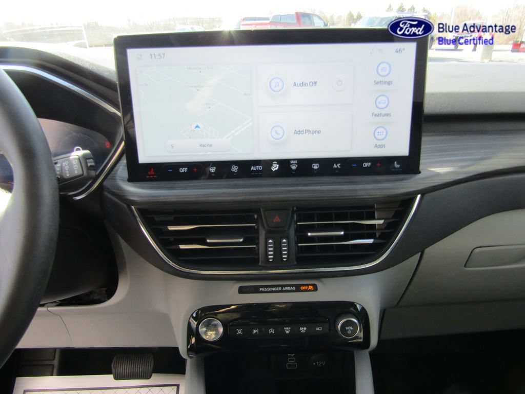 Certified 2025 Ford Escape Platinum w/ Premium Technology Package AWD/4WD image 17