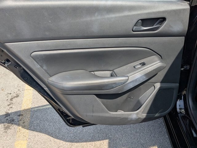 Used 2024 Nissan Altima 2.5 SV FWD image 24