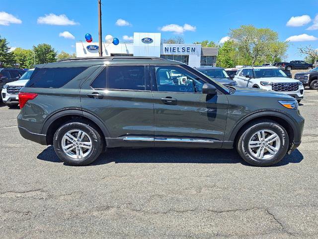 Certified 2023 Ford Explorer XLT w/ Equipment Group 202A AWD/4WD image 8