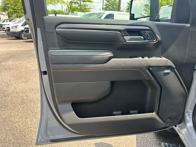 Used 2024 GMC Sierra 2500 AT4 w/ AT4 Premium Plus Package AWD/4WD image 12