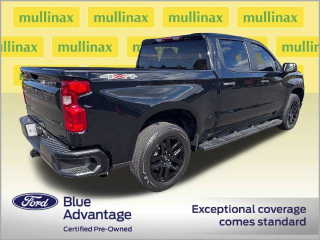 Used 2023 Chevrolet Silverado 1500 Custom w/ LPO, Dark Essentials Package AWD/4WD image 3