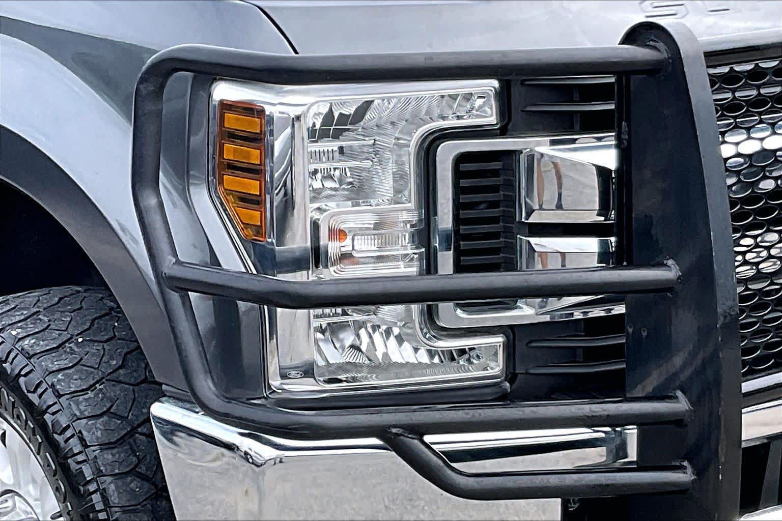 Certified 2019 Ford F250 XL w/ STX Appearance Package AWD/4WD image 24