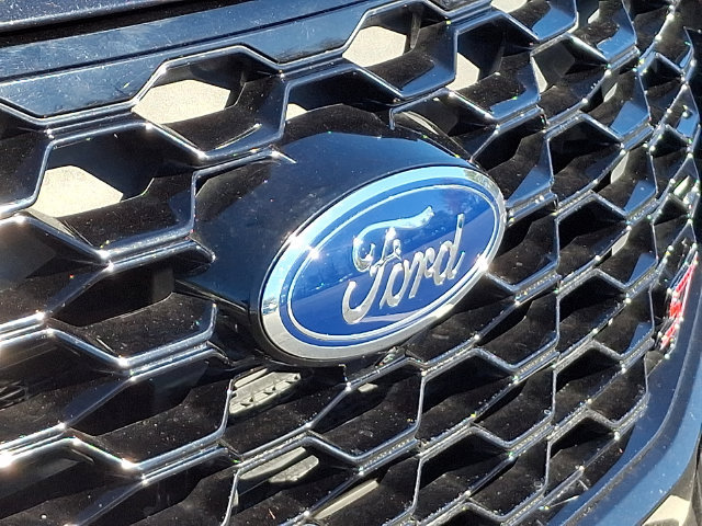 Certified 2025 Ford Explorer ST AWD/4WD image 11