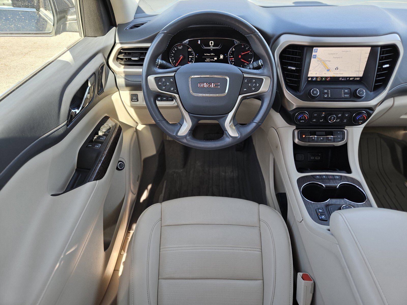 Used 2022 GMC Acadia Denali w/ Denali Technology Package image 14
