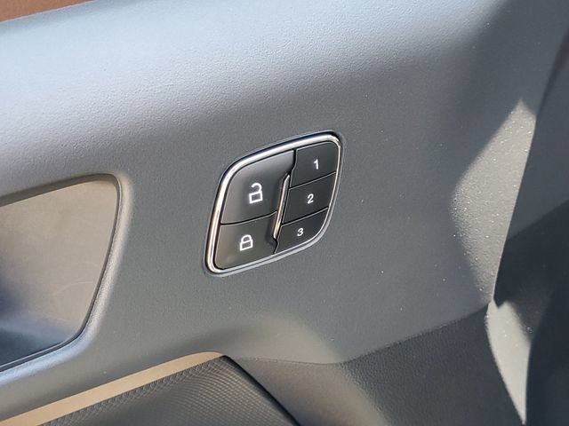 Certified 2023 Ford Bronco Sport Outer Banks AWD/4WD image 11