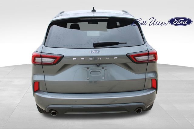 Certified 2023 Ford Escape ST-Line w/ Tech Pack #1 image 6