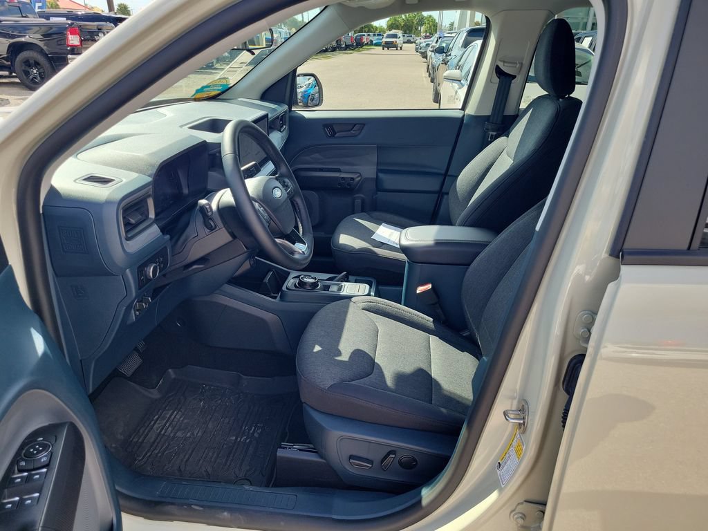 Certified 2025 Ford Maverick XLT w/ XLT Luxury Package AWD/4WD image 19