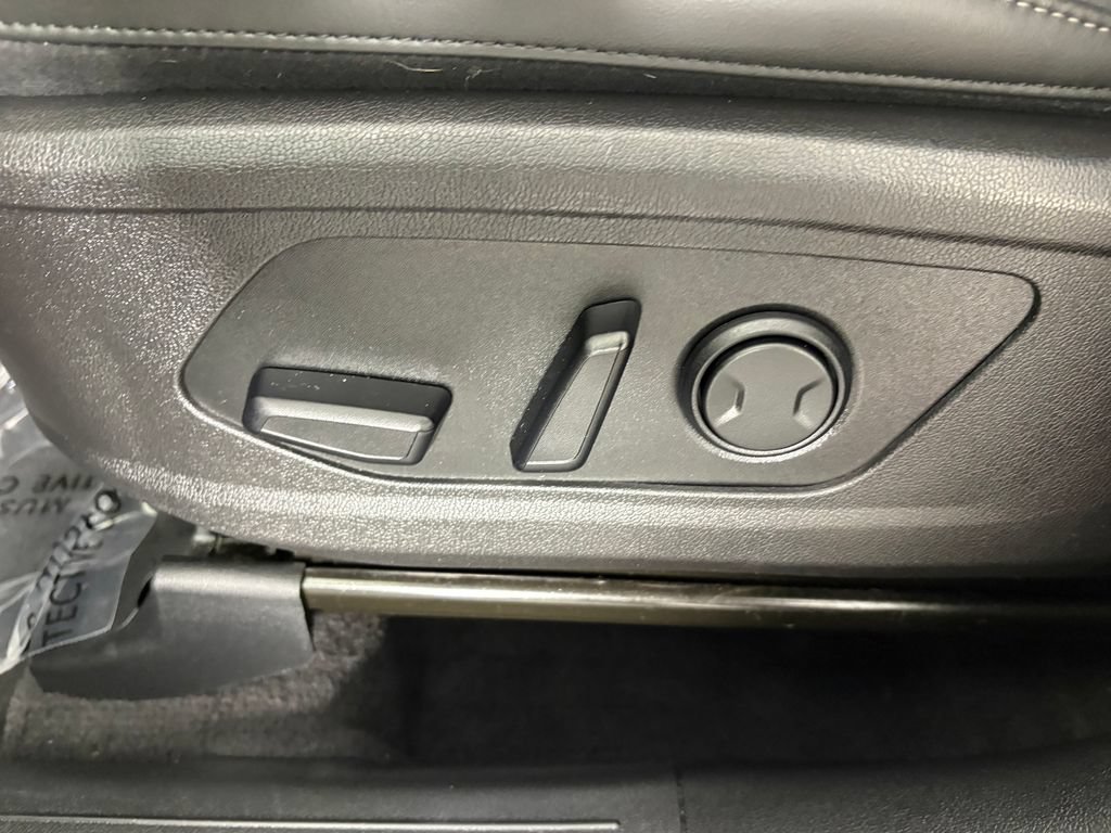 Used 2023 Kia Sorento EX w/ Panoramic Sunroof Package FWD image 14