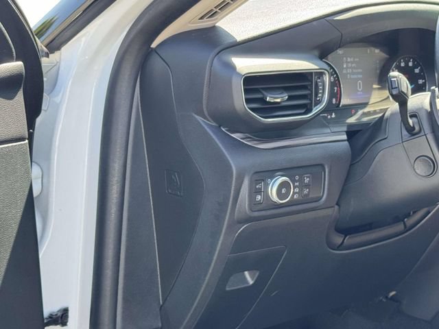 Certified 2021 Ford Explorer Limited w/ Hybrid Equipment Group 310A AWD/4WD image 31