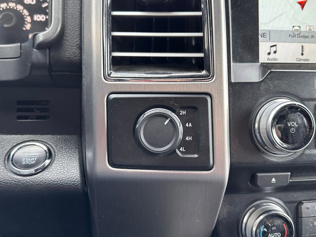 Certified 2017 Ford F150 Platinum image 30