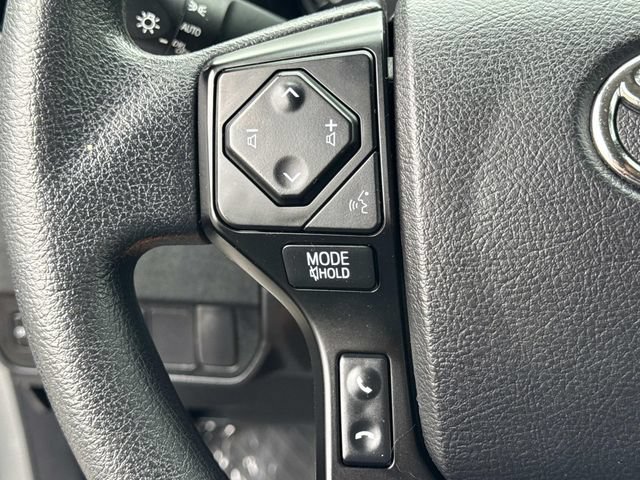 Used 2022 Toyota Tacoma SR AWD/4WD image 9