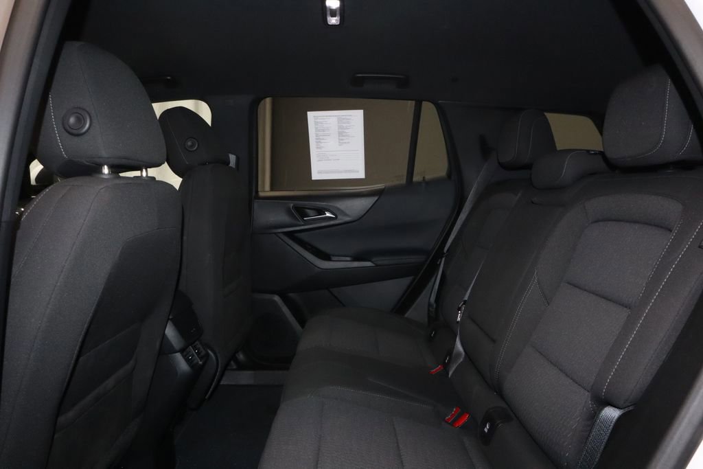 Used 2026 Chevrolet Equinox LT image 23